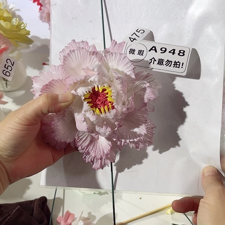 摆件德化工厂陶瓷手工捏花