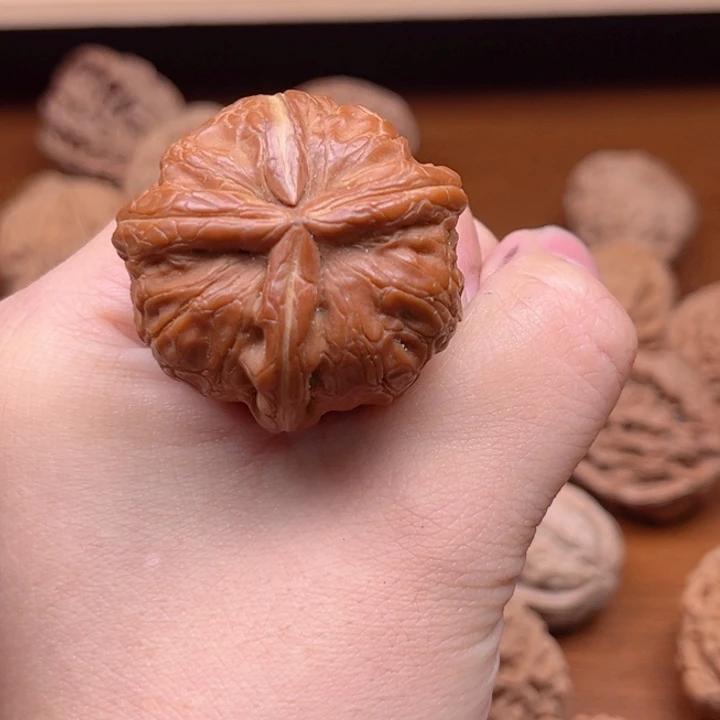 南***风吊坠文玩核桃元宝