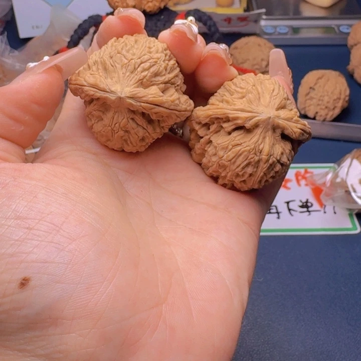 文玩核桃吊坠40南疆333