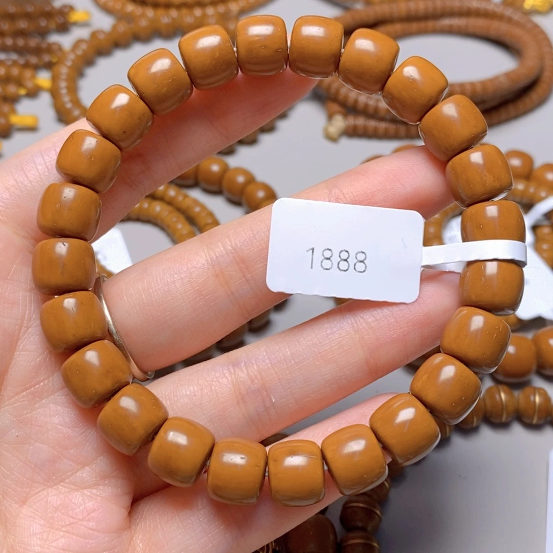 手串紫金鼠17.实心鼠直切单圈9.8