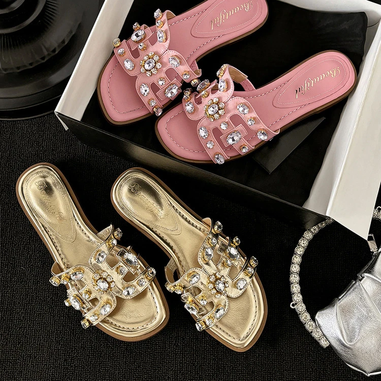 真皮小香风水钻一字拖2025新款外穿女凉拖鞋平跟网红时尚夏季凉鞋