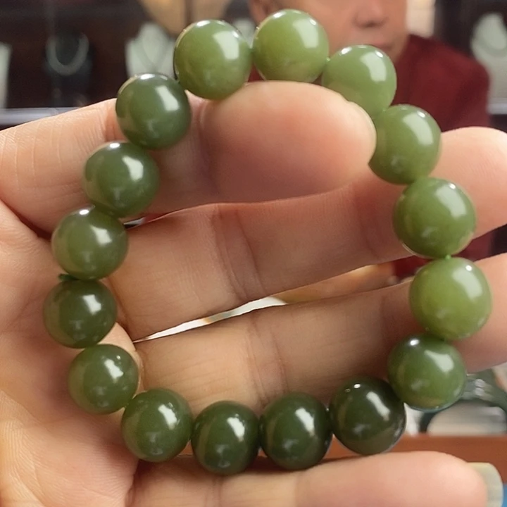 和田玉未镶嵌手串