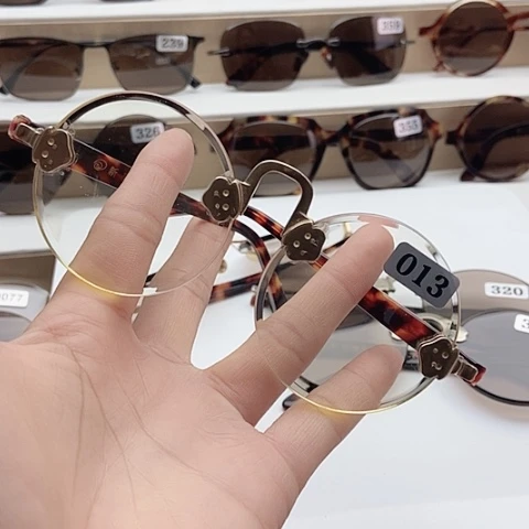 一体款天然水晶石镜