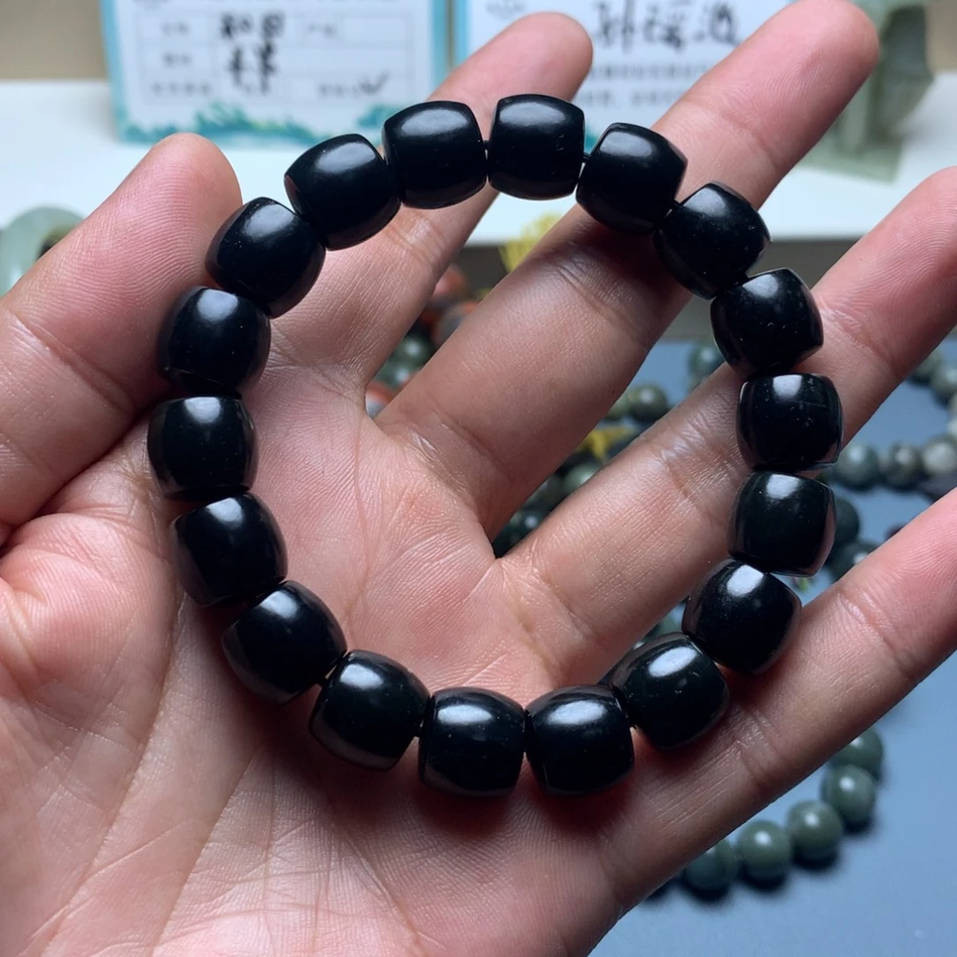 未镶嵌手链和田玉