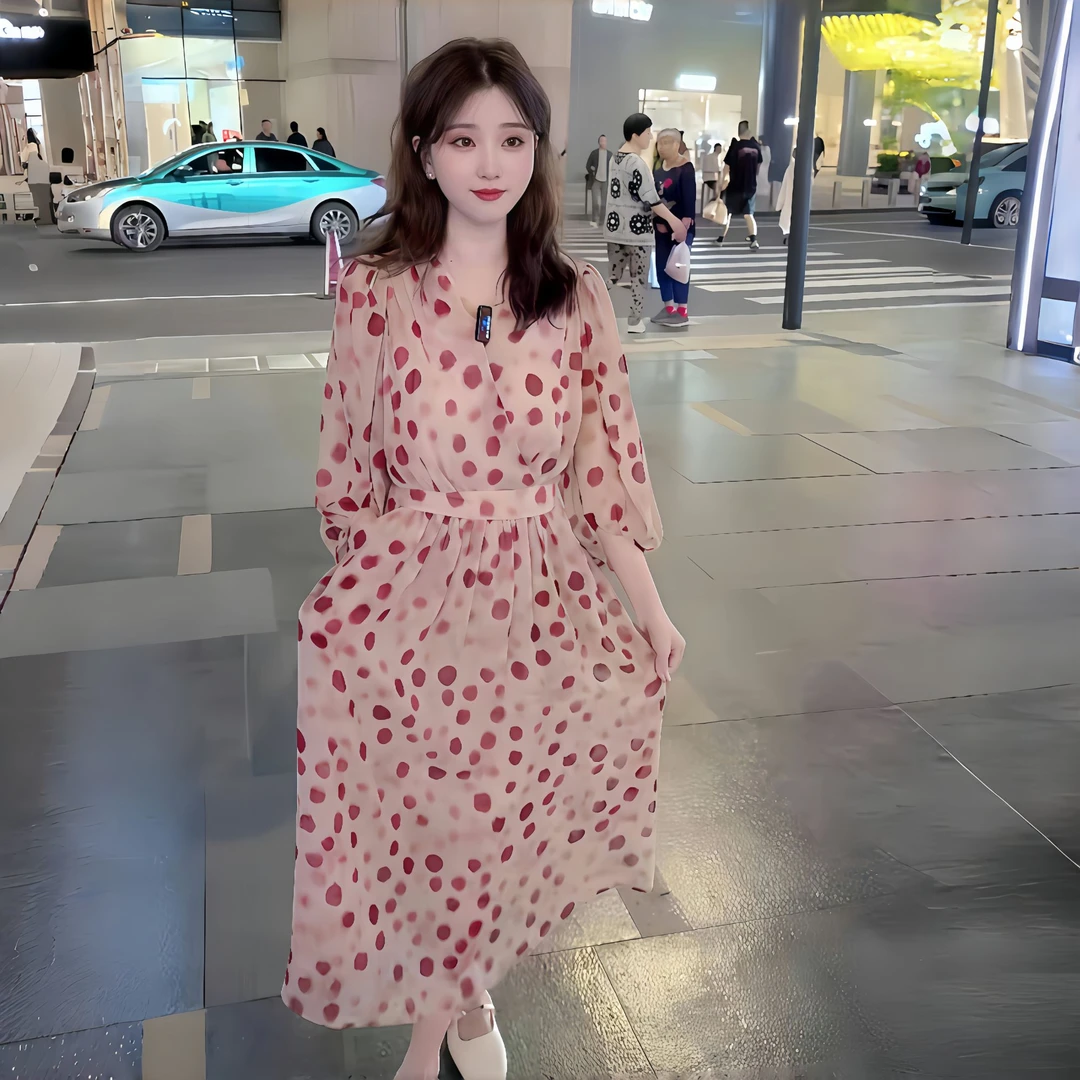 法式复古V领红色波点连衣裙女夏季新款夏季洋气收腰显瘦休闲长裙