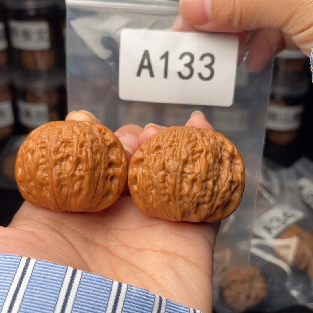 文玩核桃把件ღ****.40铁锤