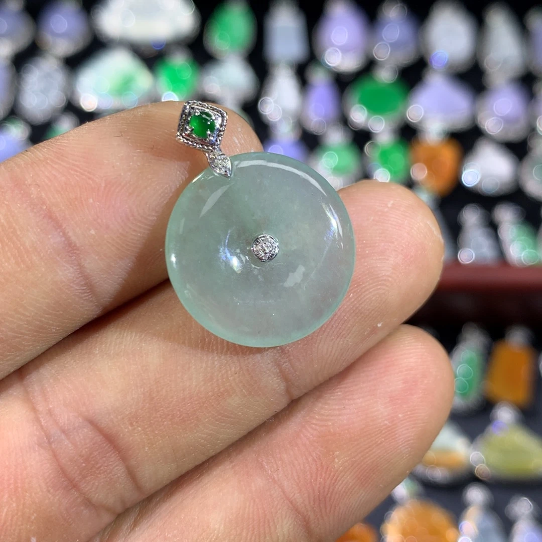 翡翠18K金镶嵌吊坠(不含链)