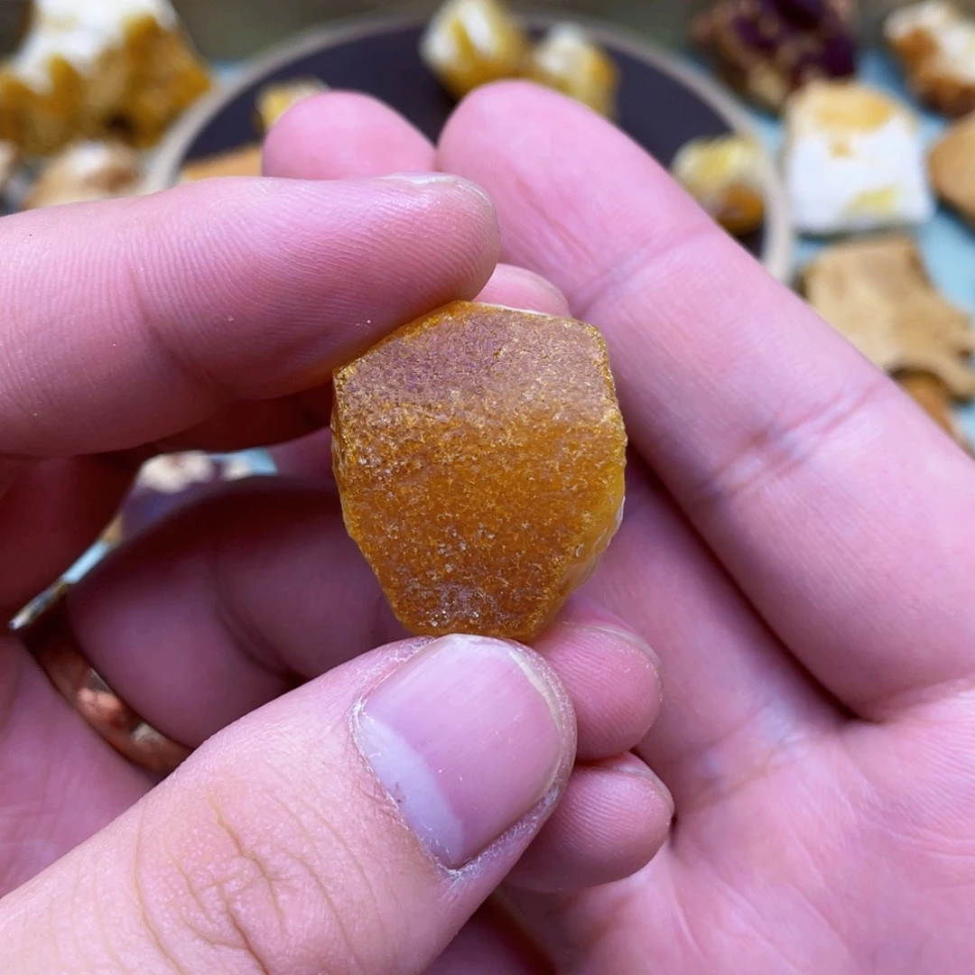 定制琥珀未镶嵌梦****客定制琥珀蜜蜡