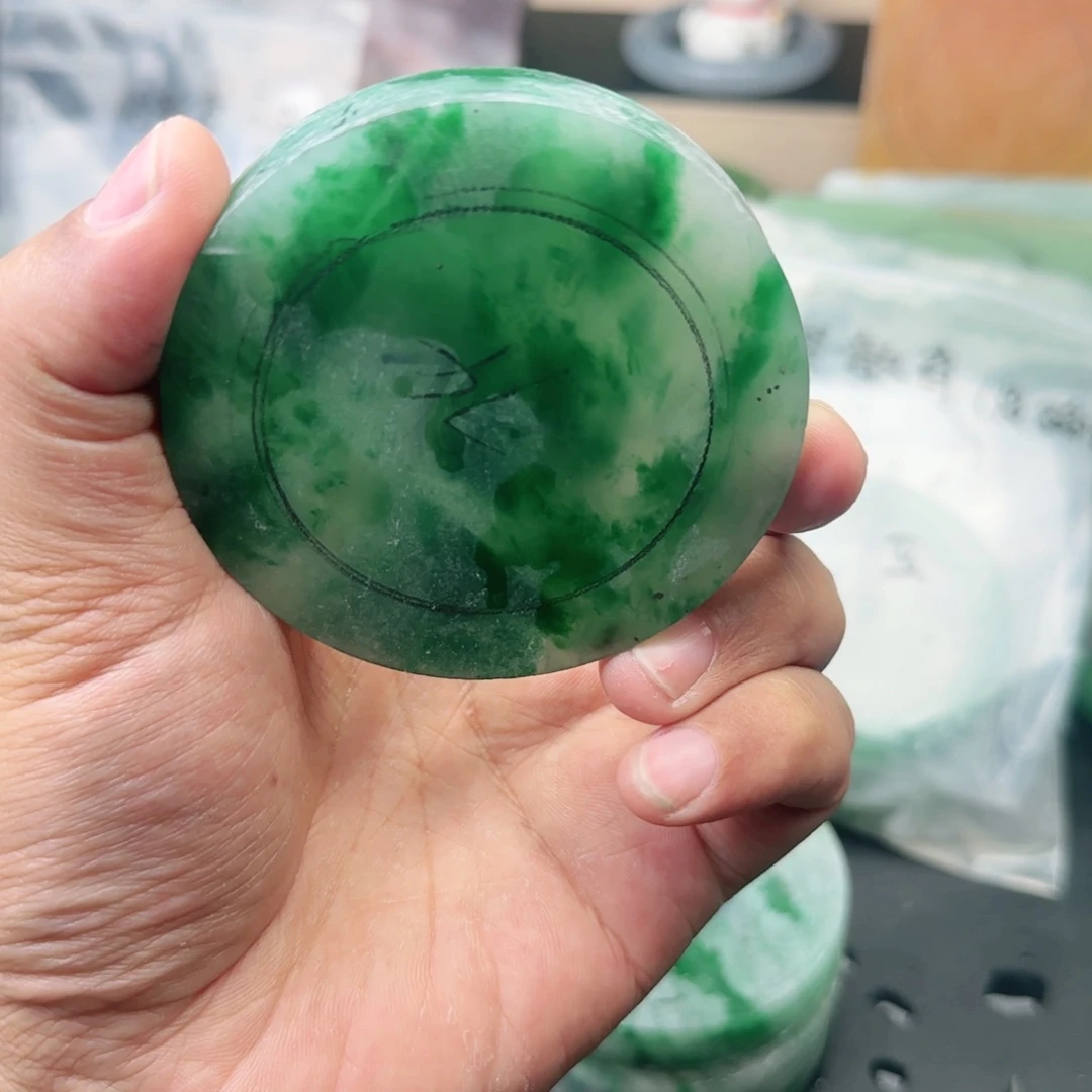 定制石英质玉（非洲翠）@*子手镯