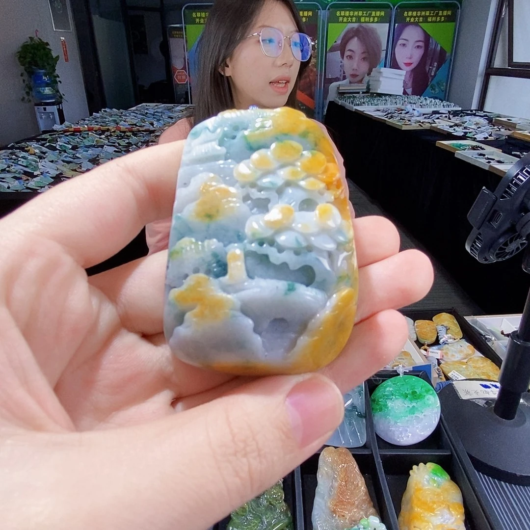 颈饰未镶嵌翡翠翡翠