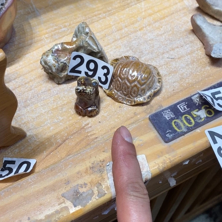 杯柴烧柴的家用厨房