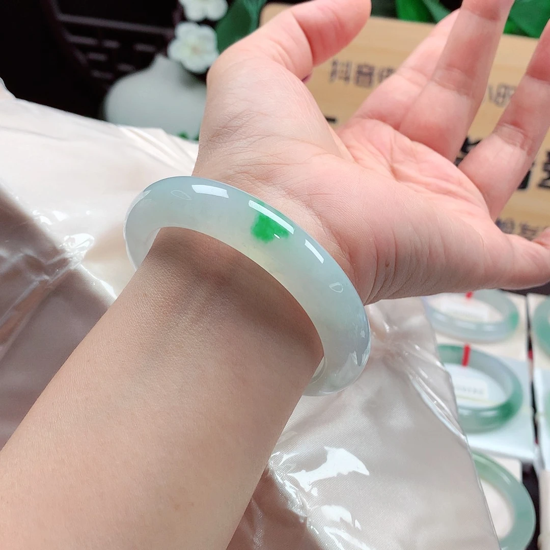 未镶嵌手镯翡翠83号，天然A货翡翠手镯