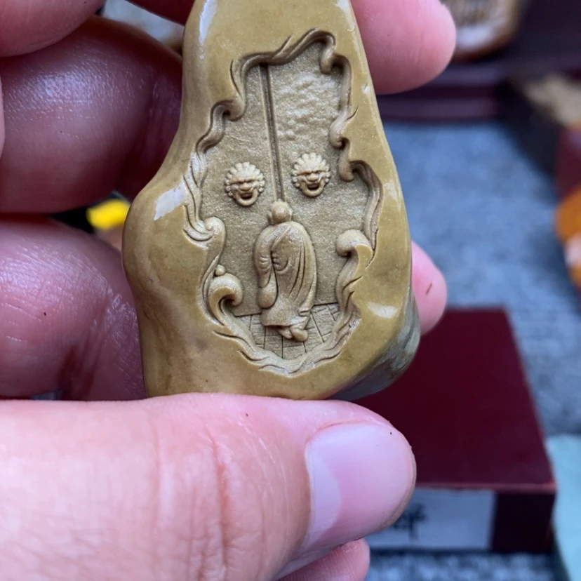【闪购商品】原石雕刻手把件