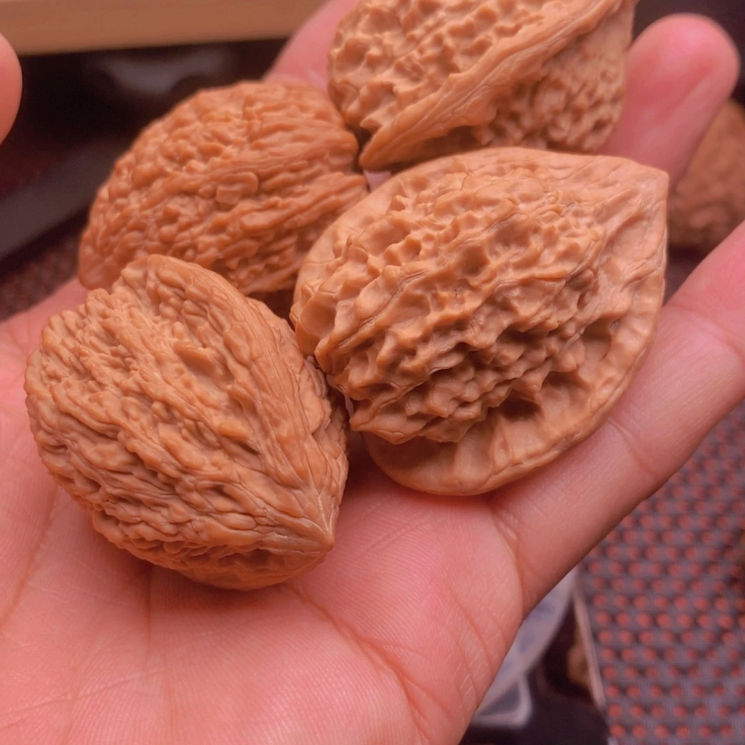 胖***嘟文玩核桃吊坠文玩核桃两对