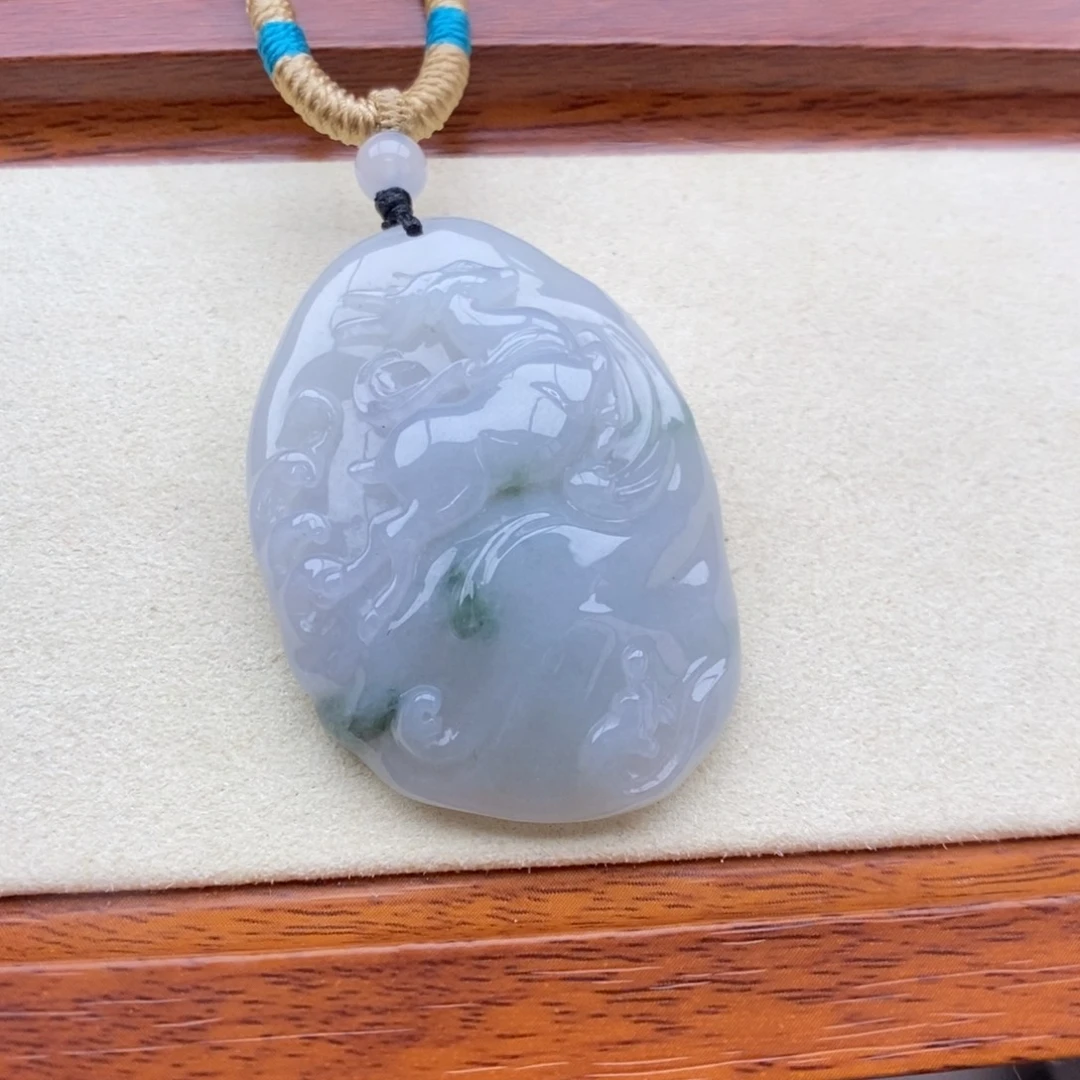 翡翠未镶嵌颈饰吊坠41