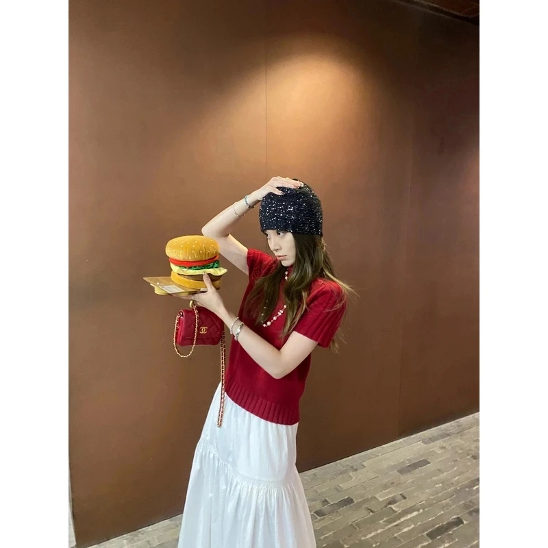 2025早春简复古韩系显白红色半高领短袖针织上衣女约气质套头毛衣