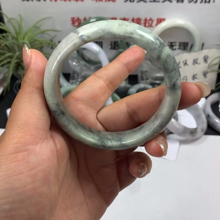 未镶嵌手镯翡翠7号