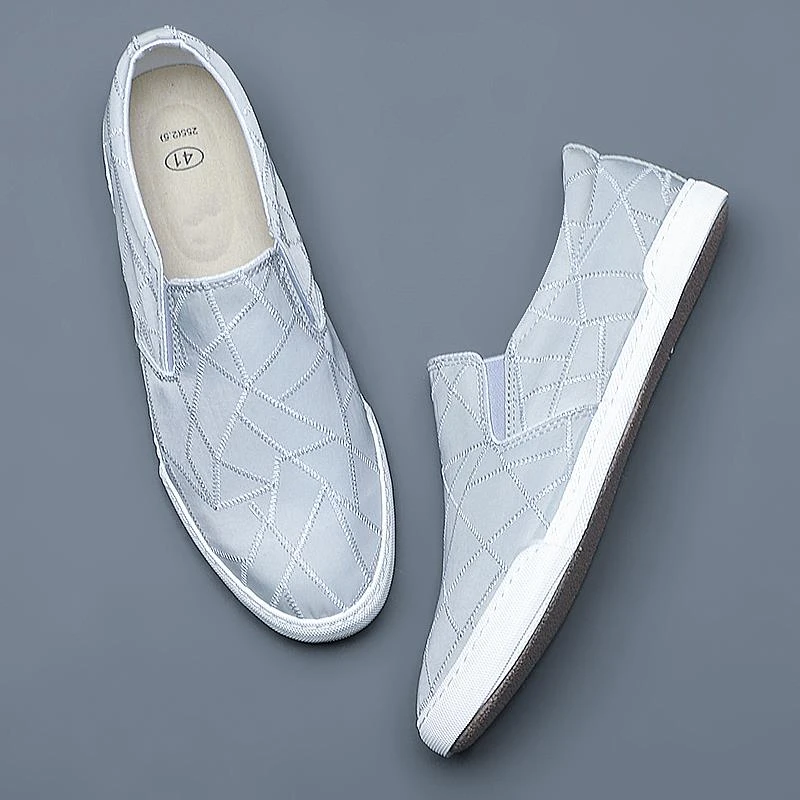 男鞋冬季透气2025新款帆布鞋男一脚蹬男士休闲鞋子潮鞋老北京布鞋