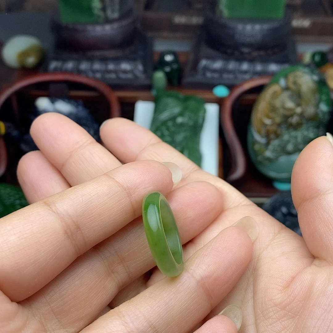 和田玉（碧玉）未镶嵌挂件