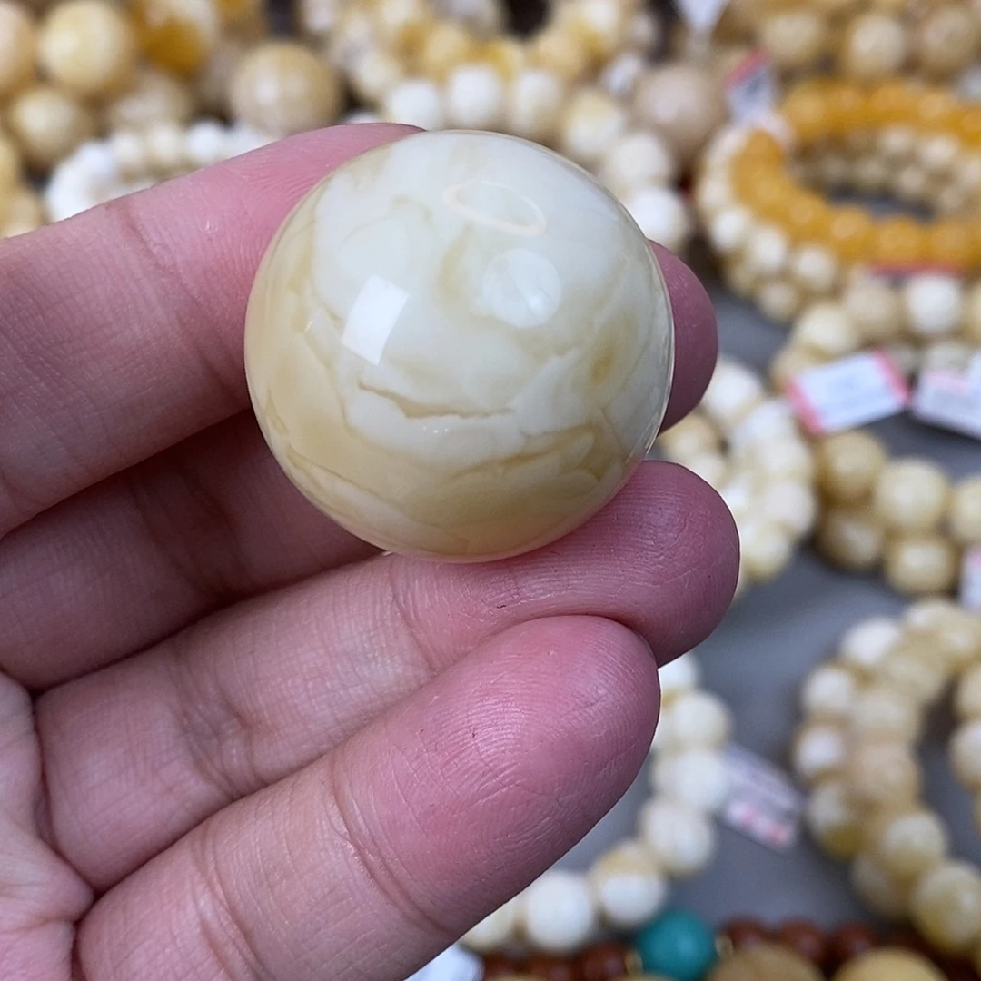 蜜蜡未镶嵌珠宝奇石 31mm 16.6g