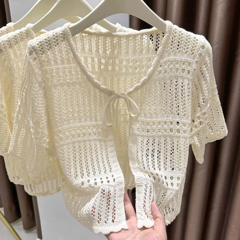 杜拉妮短袖镂空针织开衫女夏季吊带裙外搭镂空披肩短款冰丝罩衫上