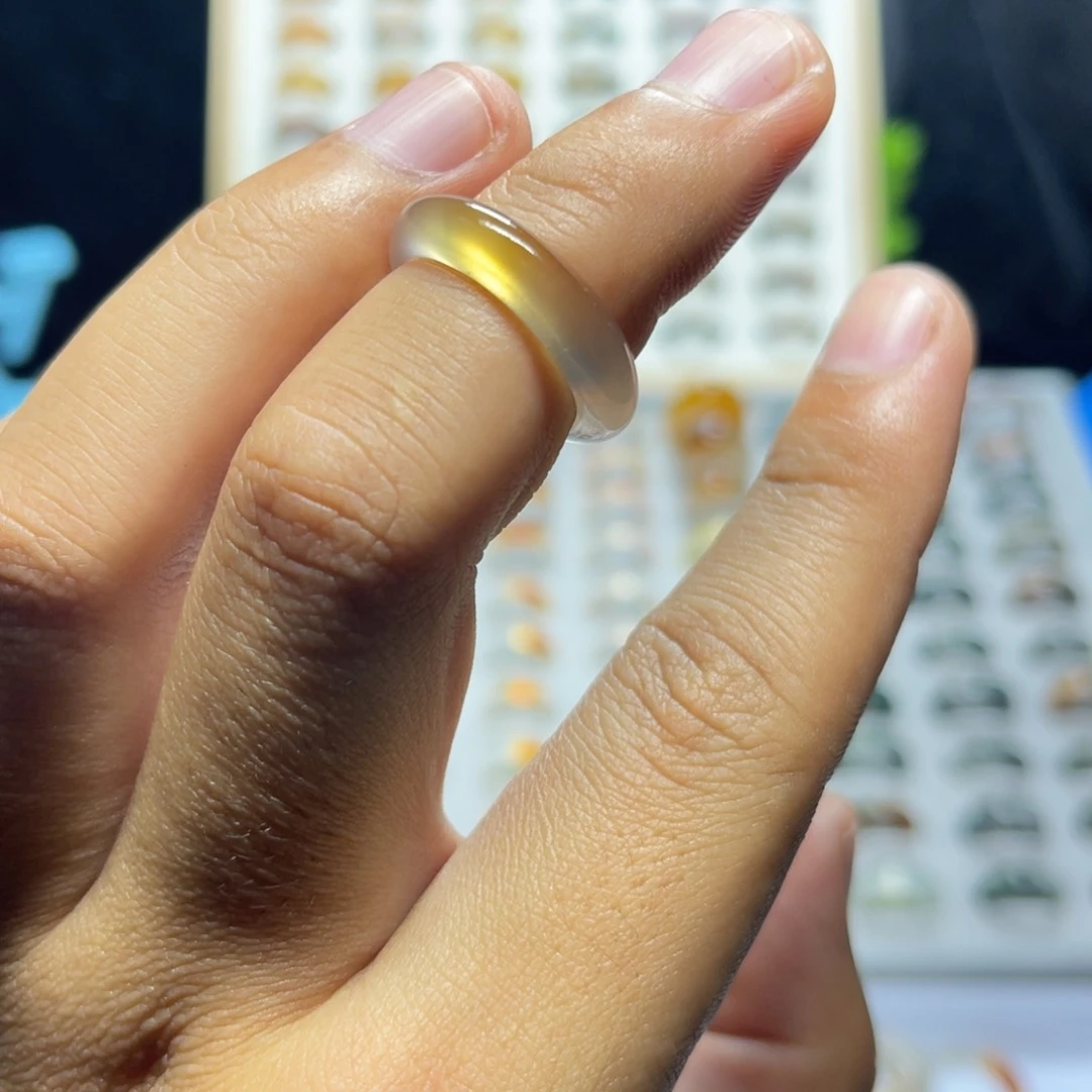 玛瑙/玉髓戒指未镶嵌微****）