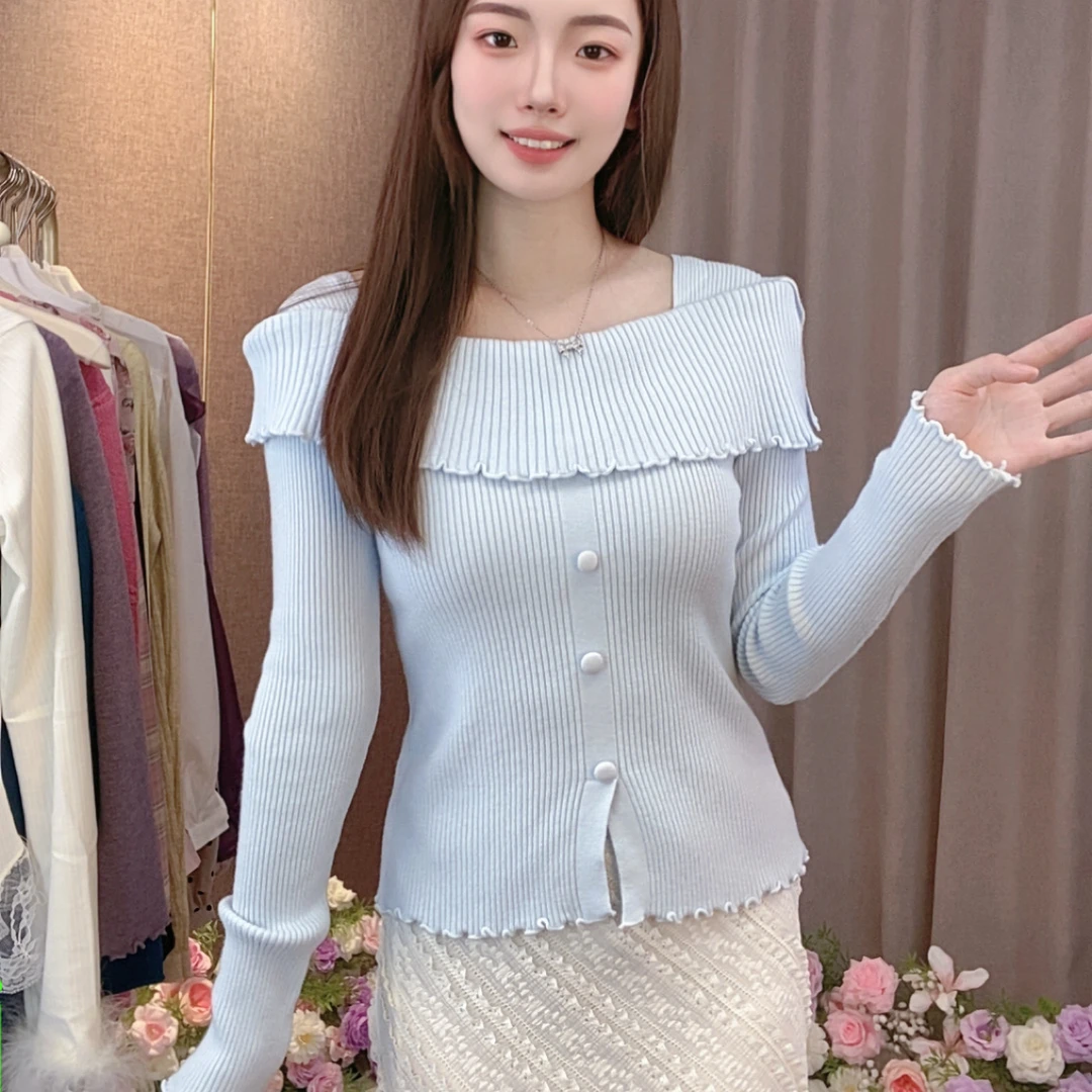 SY法式别致浅蓝色方领针织上衣女新款设计感小众内搭打底衫秋冬