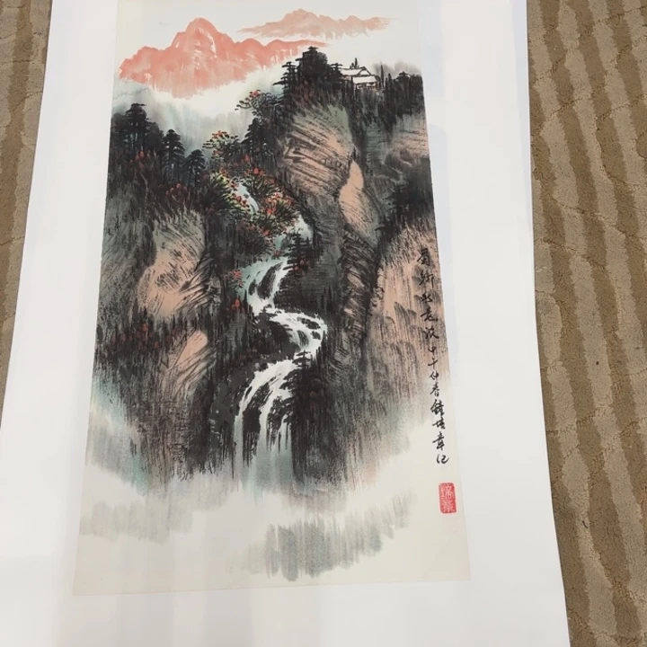 国画花鸟等图案为一体的