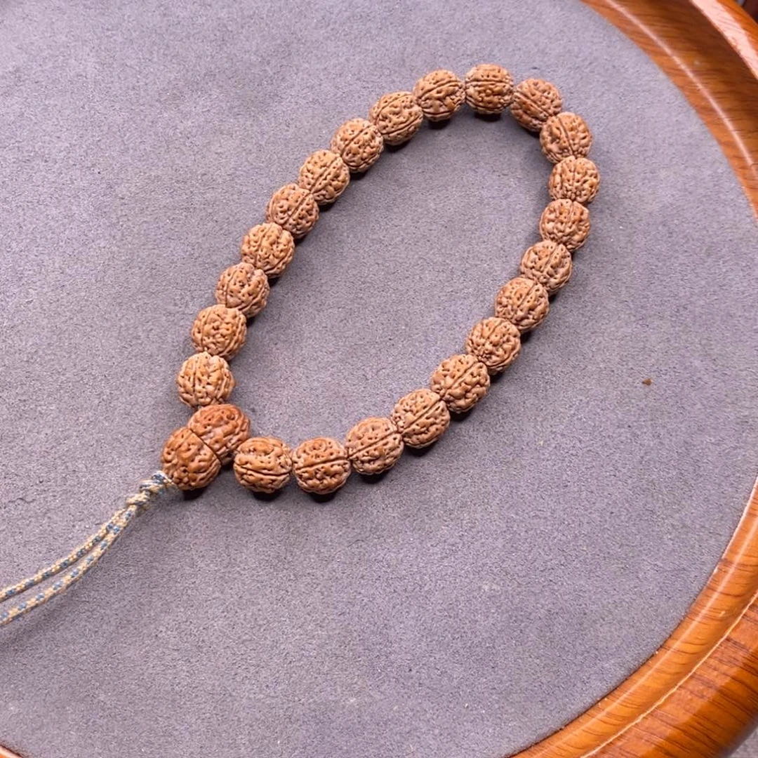 淵***勹金刚菩提手串小青龙尺寸1.1