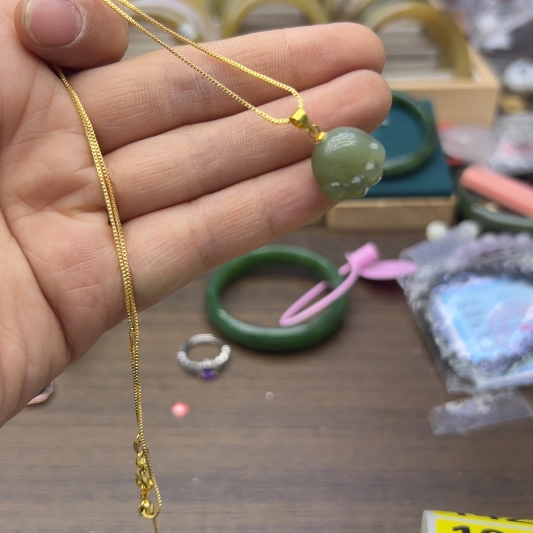 和田玉未镶嵌颈饰134