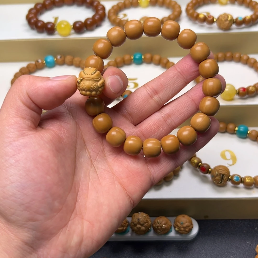 猴头核桃吊坠鑫老型12➕ 单颗 文泰 原色精工