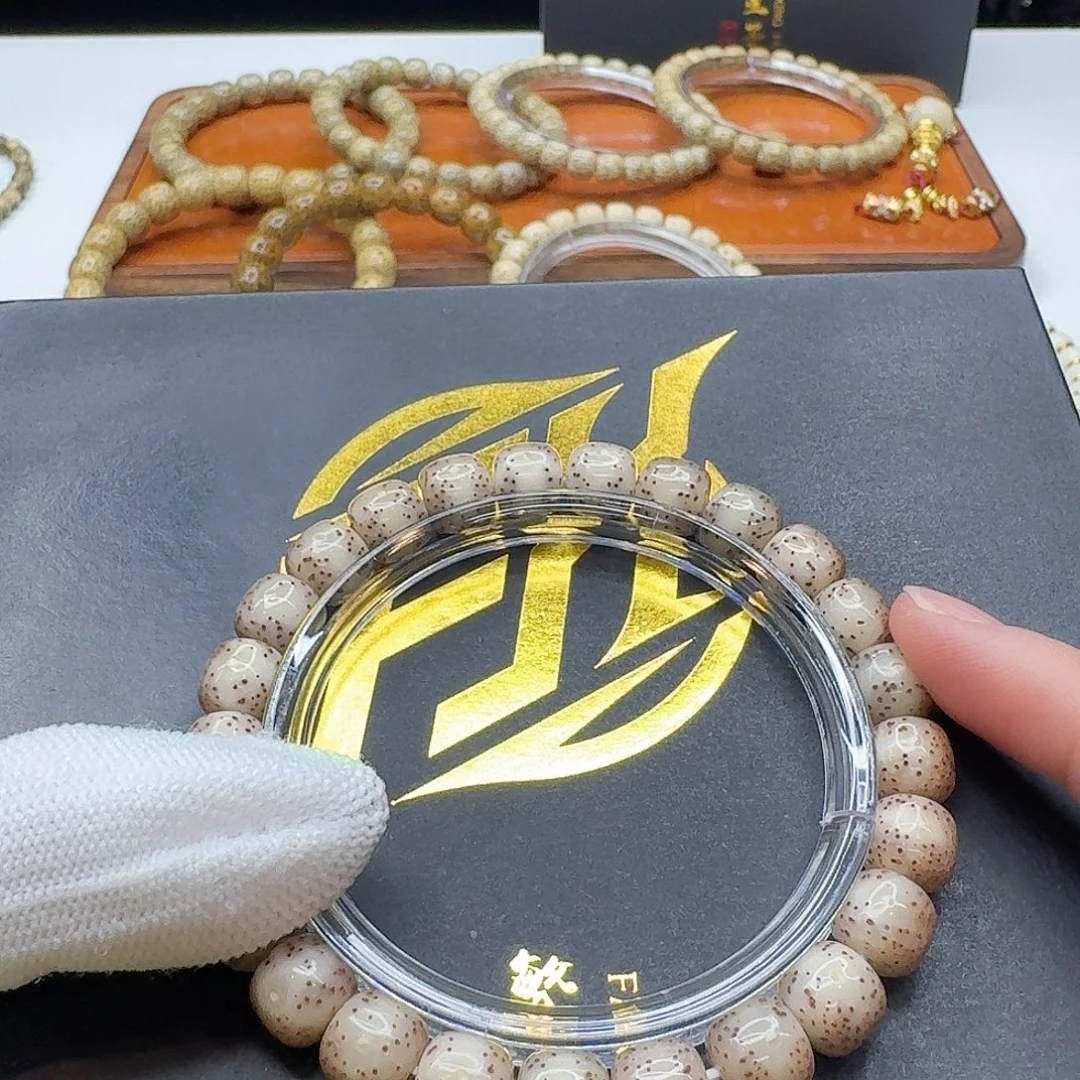 星月菩提吊坠110 一物一图粉冰糖月留白针尖星9左右单