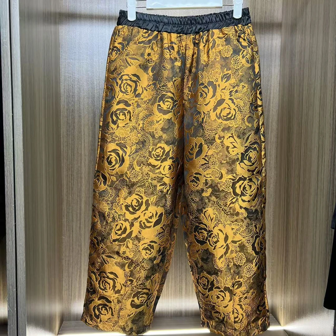 【香云阁】2024冬季新款复古加绒加厚提花显瘦休闲裤