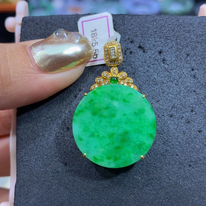 翡翠18K金镶嵌手链翡翠