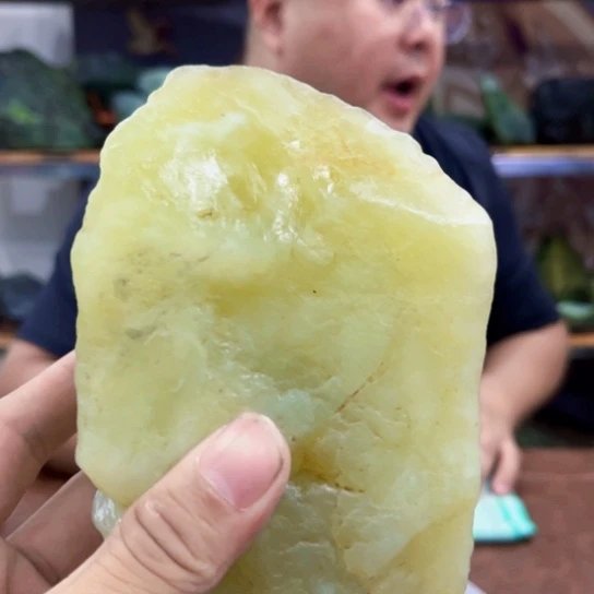 未镶嵌蛇纹石玉原石海**朵