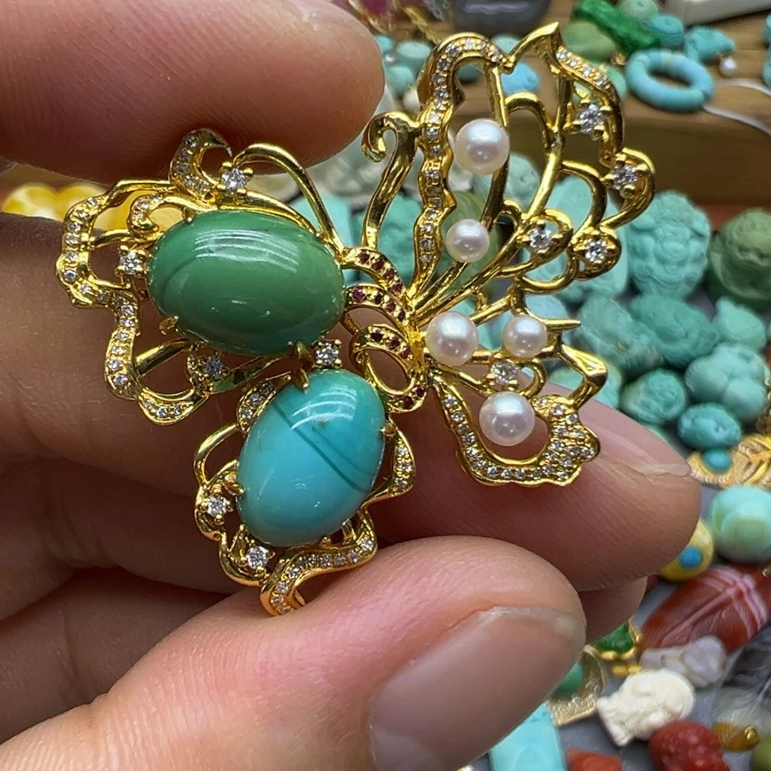 绿松石颈饰18K金镶嵌小****贝