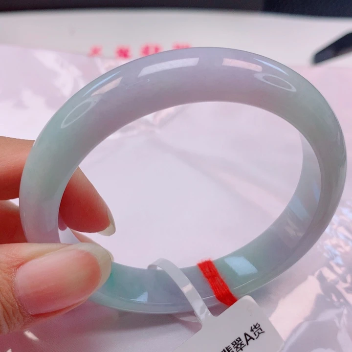 翡翠未镶嵌手镯54圈
