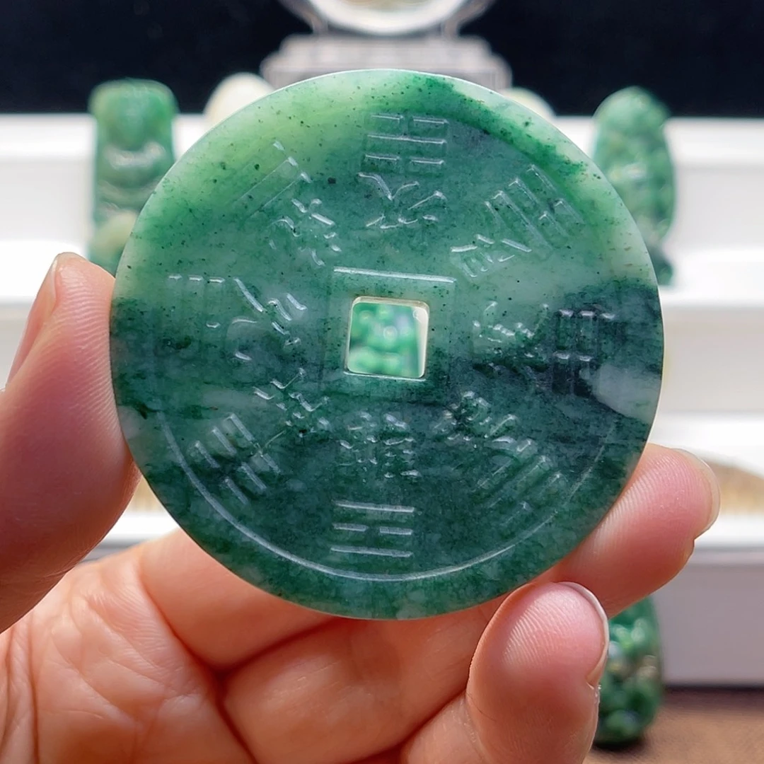 独山玉未镶嵌颈饰