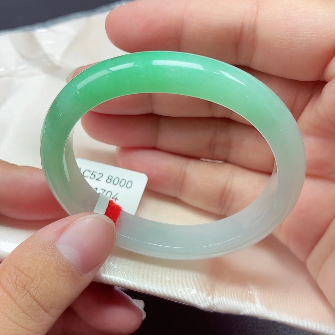 未镶嵌手镯（贵妃镯）翡翠天然缅甸A货翡翠