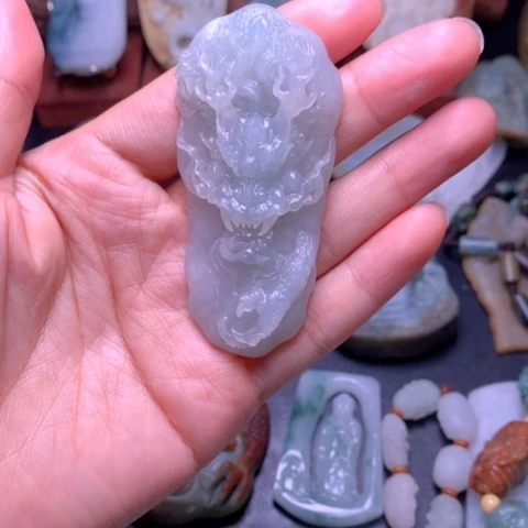 未镶嵌定制翡翠西***者翡翠