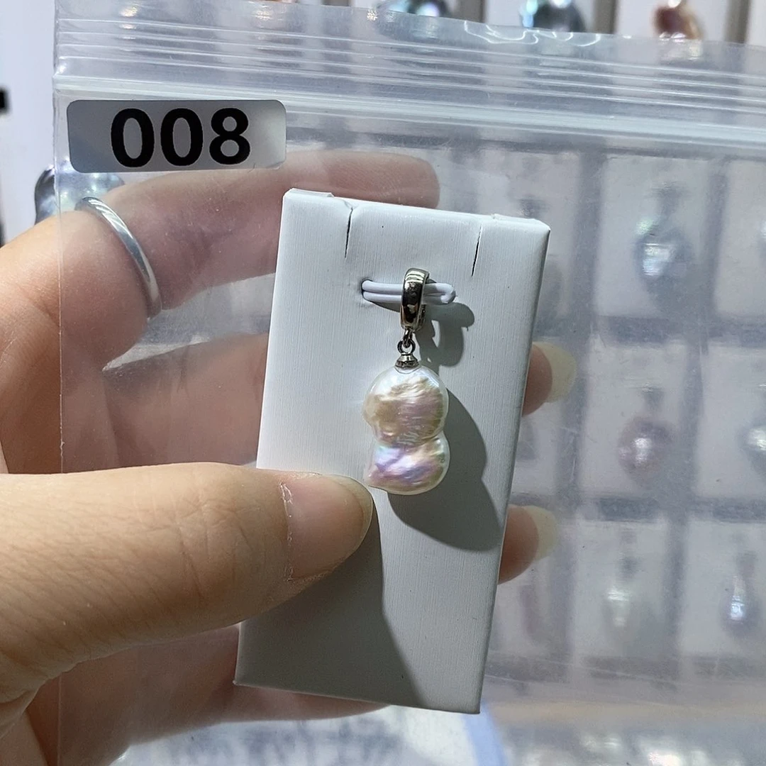 淡水珍珠合金颈饰