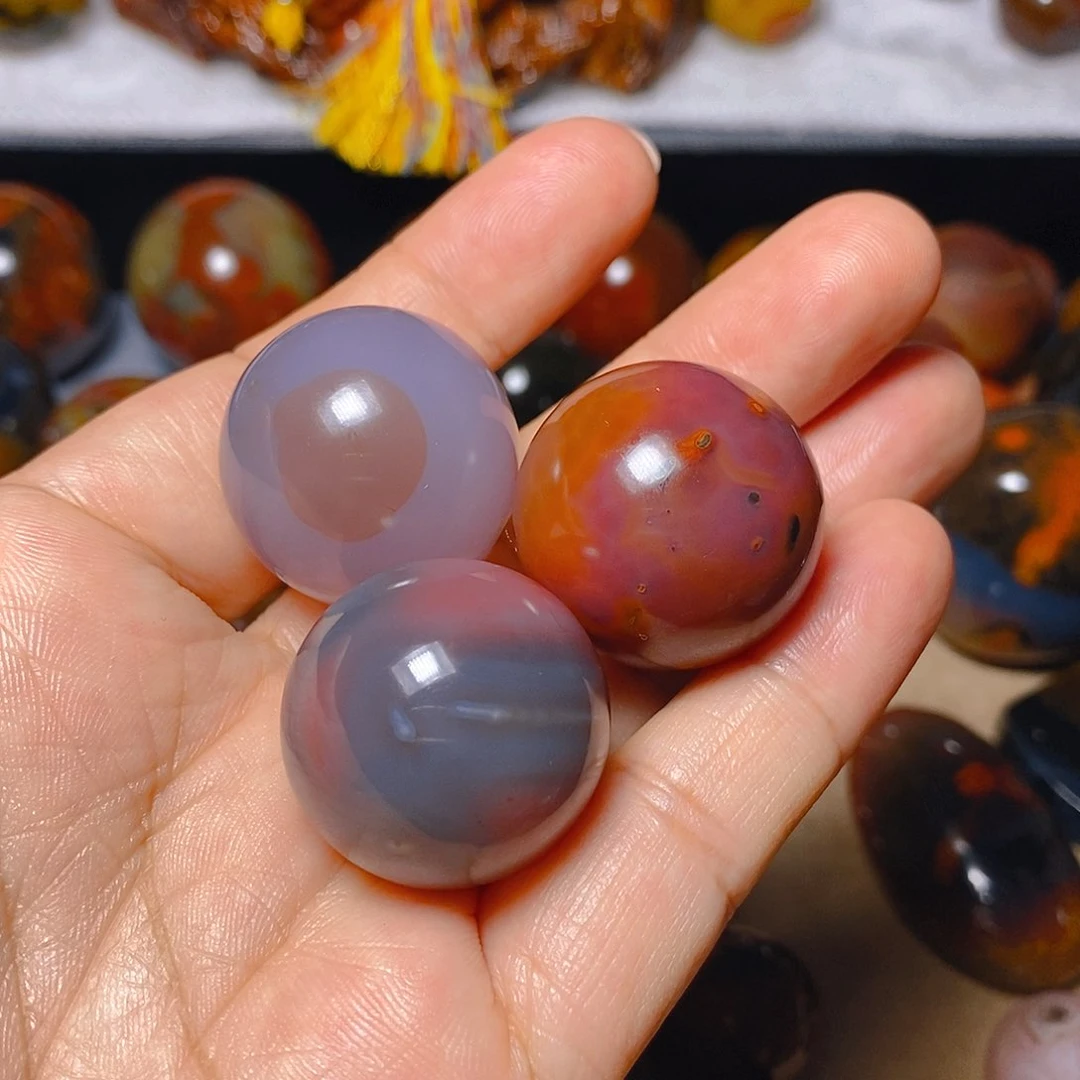 未镶嵌颈饰玛瑙/玉髓水**晶