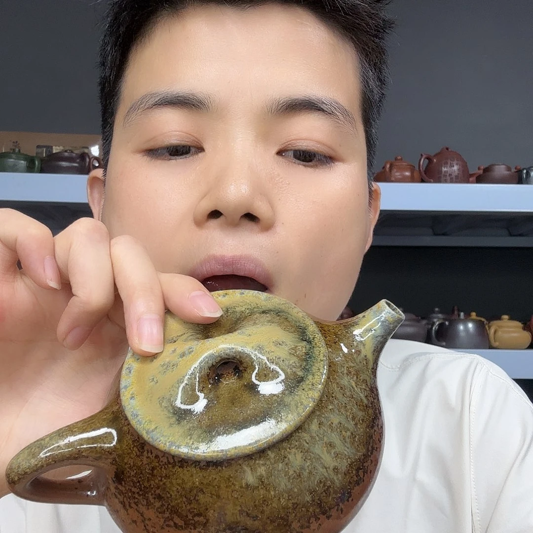 茶壶底槽青民间手艺人全手工制作
