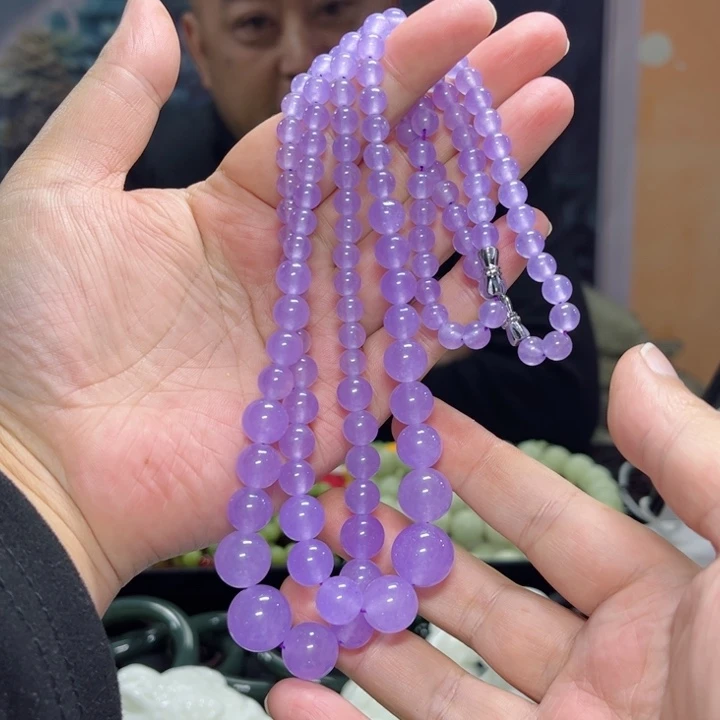 石英质玉颈饰未镶嵌