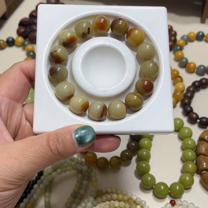 蛇纹石玉未镶嵌手链卡14料有点软