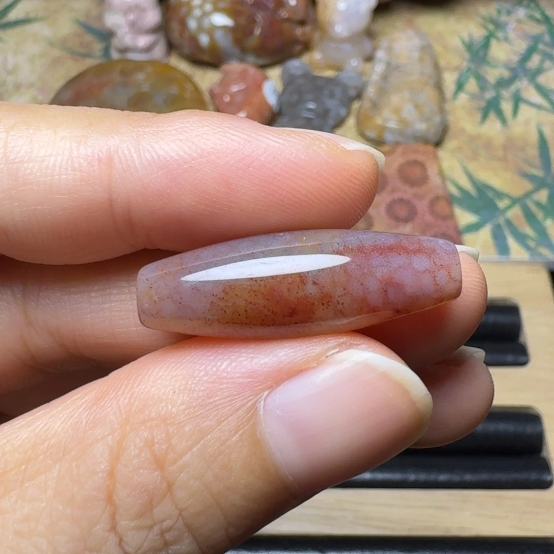 硅化玉红冰鱼子，转运珠未镶嵌