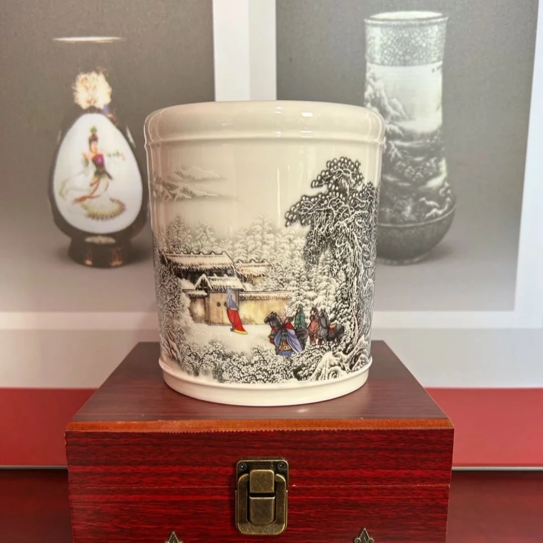 景德镇陶瓷三顾茅庐初访隆中笔筒