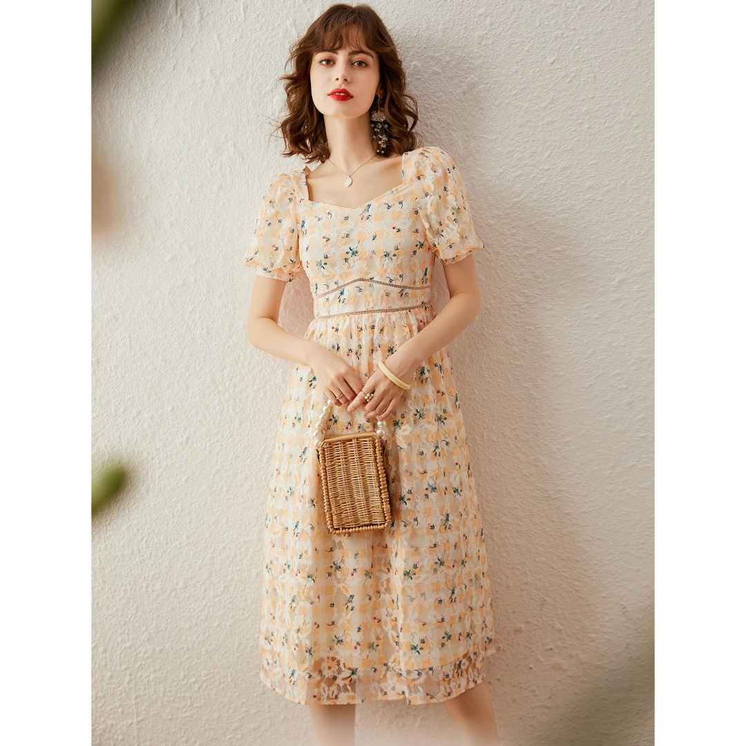 白鹿语夏新款甜美花边蕾丝法式方领灯笼袖印花裙连衣裙女WYU36081