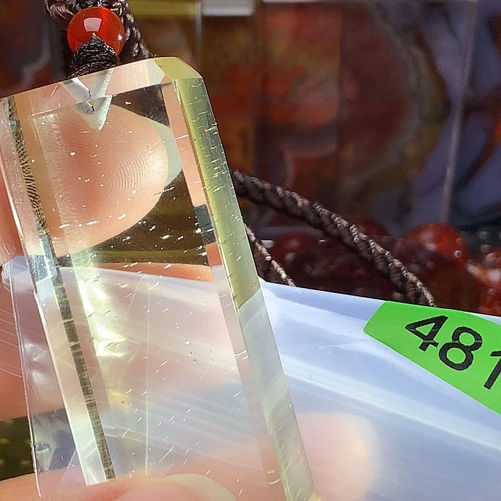 小***哥非金属平安无事坠