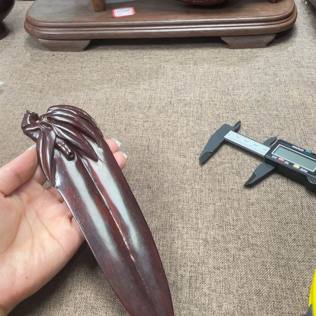 檀香紫檀（小叶紫檀）竹叶